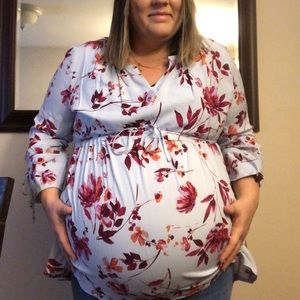Motherhood maternity floral top